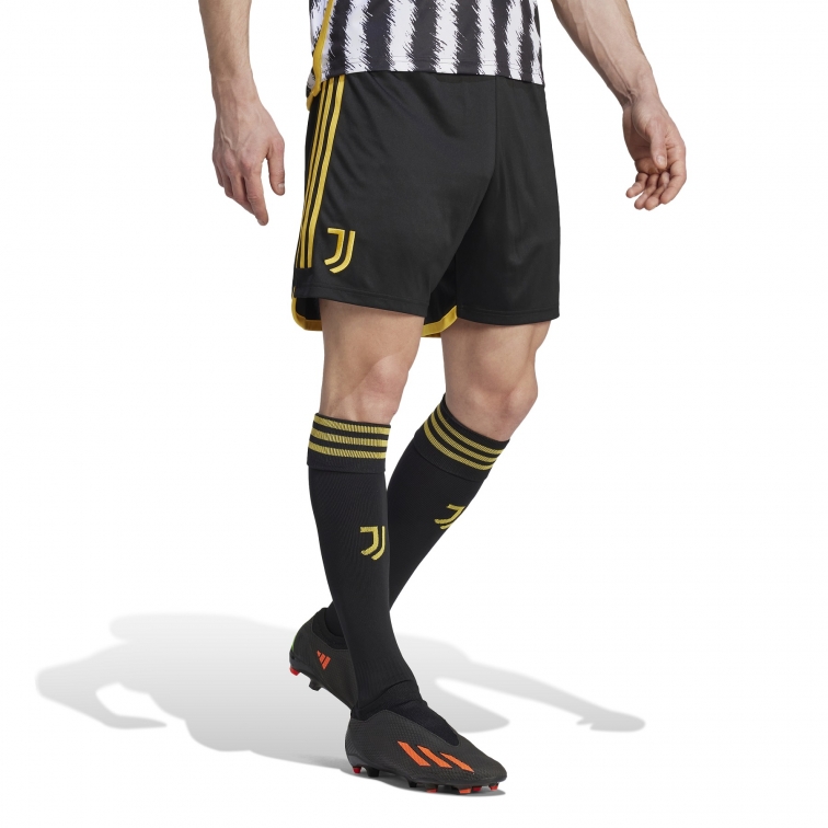 pantaloncini-juve-908veo-1.jpg
